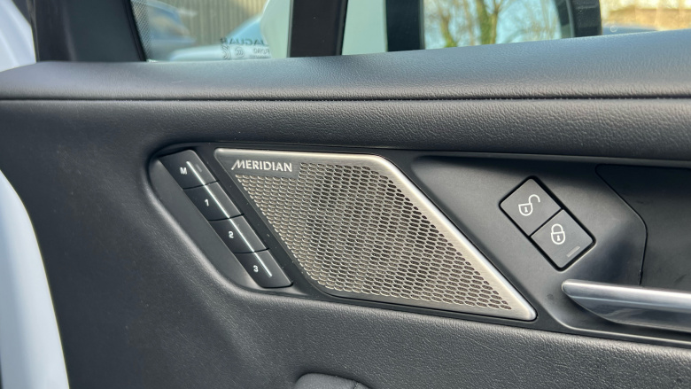 Jaguar I-Pace 294kW EV400 SE 90kWh 5dr Auto Electric Estate